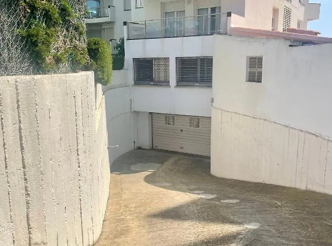 Nemi * L'Escala